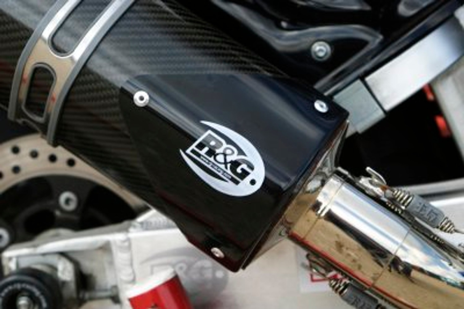 R&G Racing, Tri Oval Exhaust Protector (Black) - RHS R&G Racing, Tri Oval Exhaust Protector (Black) - RHS